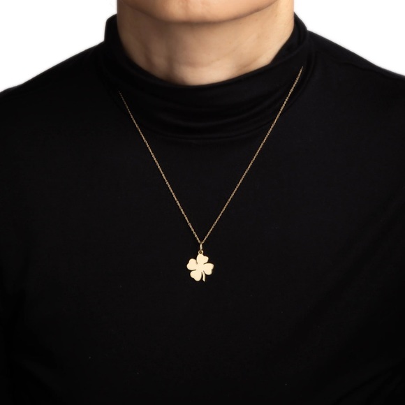 Tiffany & Co Four Leaf Clover Charm 18" Necklace 18k Rose Gold - Picture 2 of 3